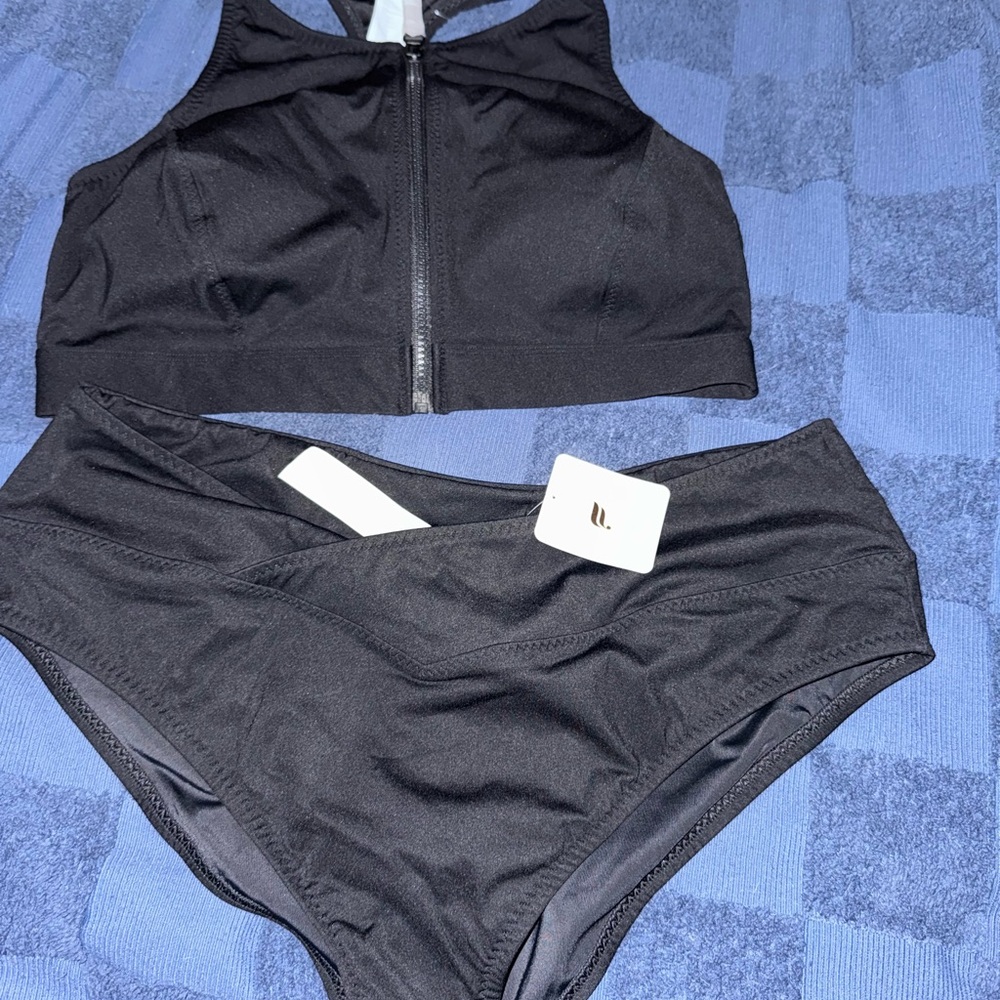 Fabletics Women's Swim Set